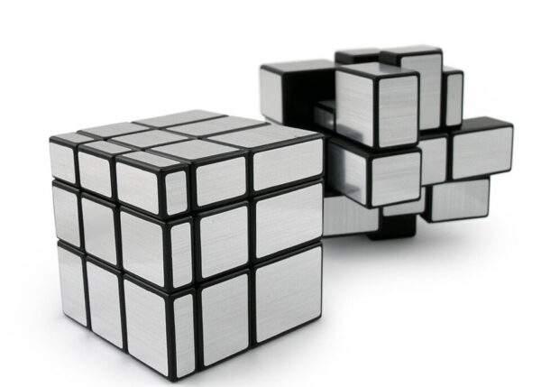 Зеркальные кубики Рубика, октаэдры, кубоиды и прочие головоломки