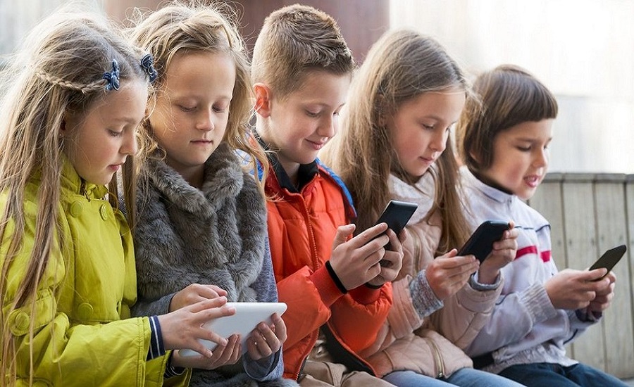 Первый смартфон для ребенка: на что обратить внимание