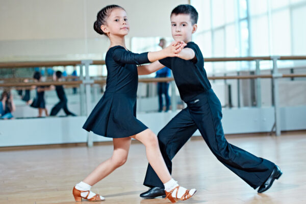 Занятия танцами для детей в Мытищах